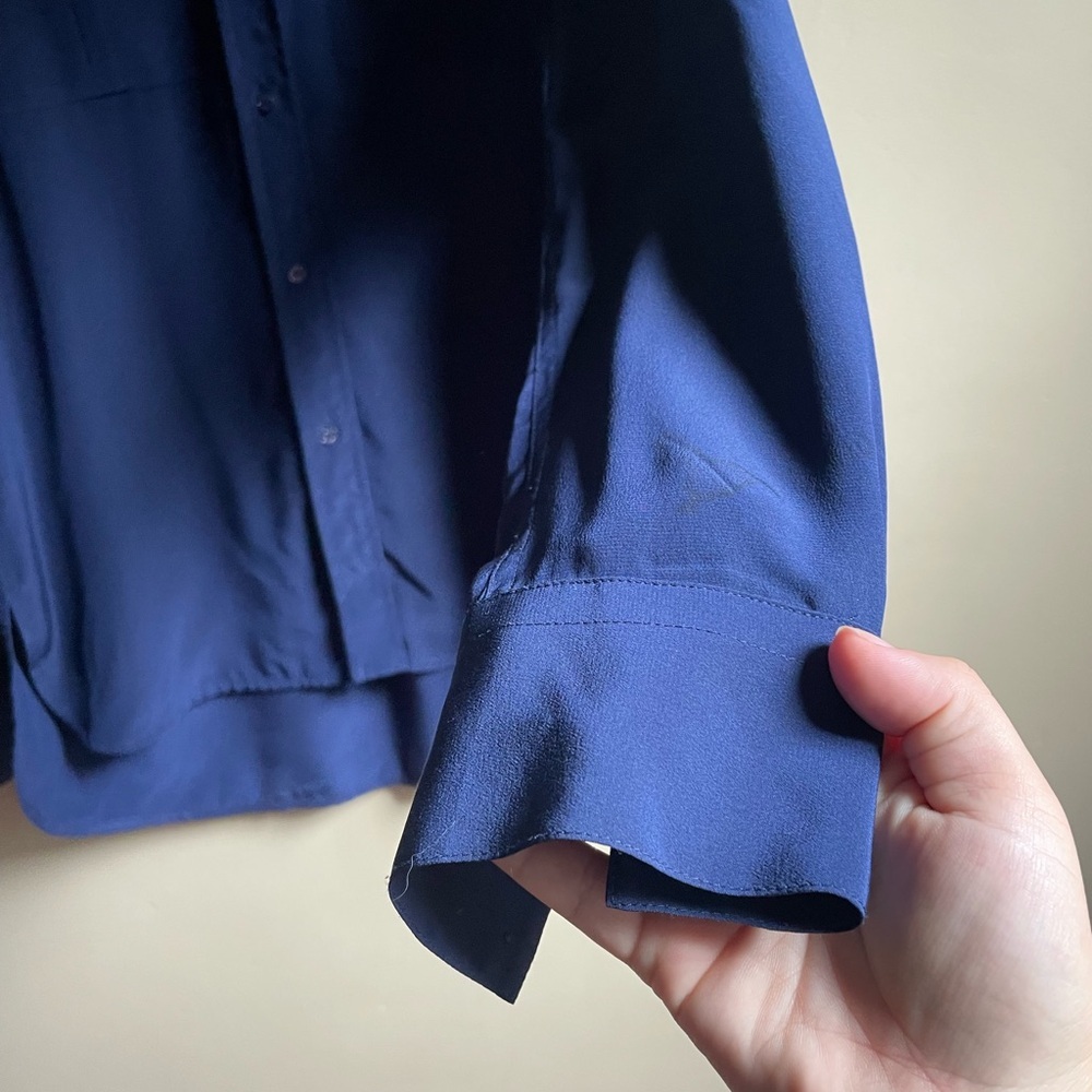 Vince. Silk Banded Collar Long Slv Button Up Blouse Navy Business Career 4 - Picture 3 of 7